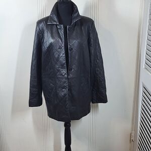 Modern Essentials Women's Black Leather Jacket